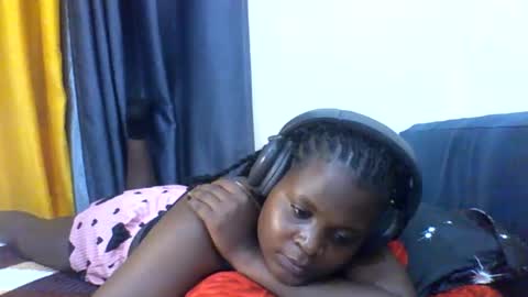 vida online show from February 24, 7:23 pm