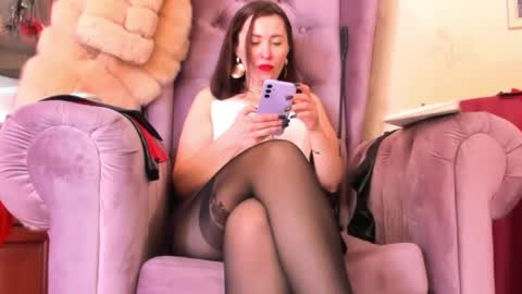 GoddessLeather online show from March 8, 9:46 am