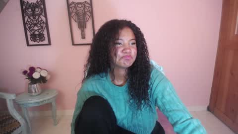 Karla - Instagram   lady karla1 online show from December 5, 9:17 am