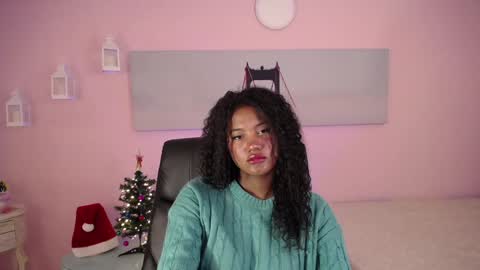 Karla - Instagram   lady karla1 online show from December 17, 12:43 pm