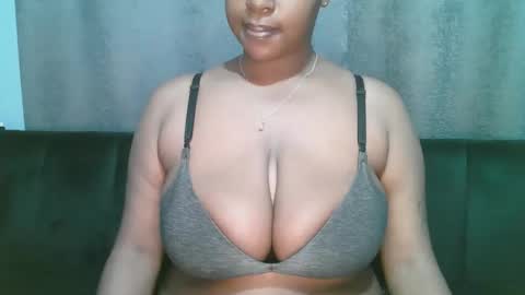 lady_dearra online show from March 25, 2:50 am