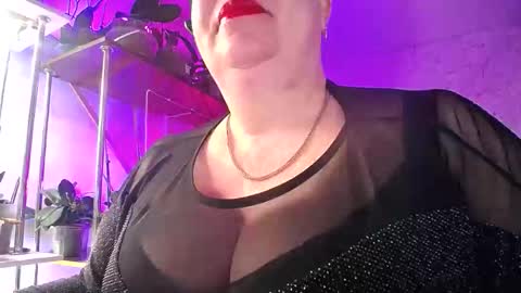 Lady Gloria online show from January 8, 6:17 am