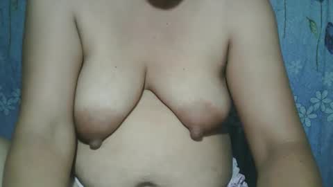 lady_love063 online show from September 11, 10:10 pm