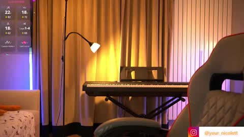 lady_nicolett online show from February 8, 2:04 am