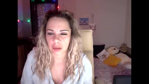 lady_smile69 online show from January 18, 3:58 am