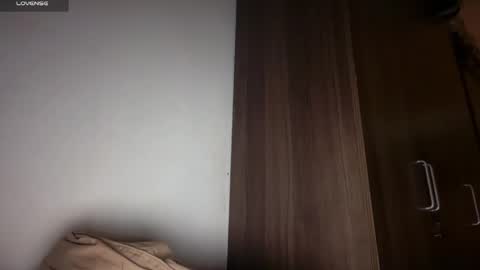 Aria online show from April 14, 4:12 am