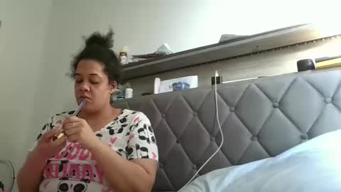 Stephanie online show from January 12, 1:58 pm