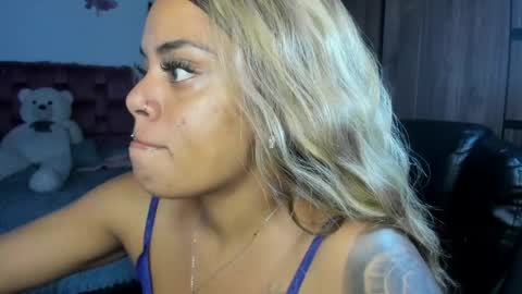 leidy daniela online show from April 25, 1:30 am