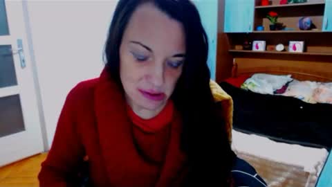 LadyLHoty online show from October 16, 5:15 pm