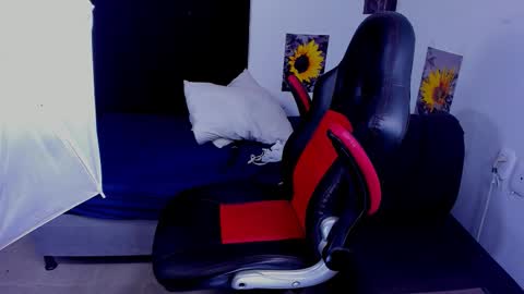 Ladysexy hot19  online show from November 24, 4:47 am