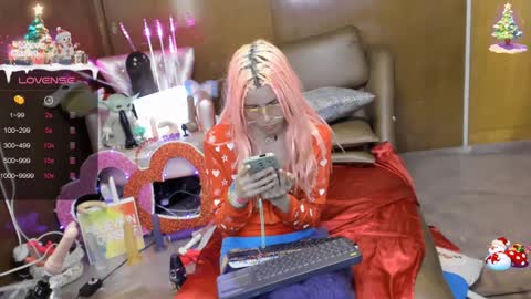 Skinnygirl online show from January 25, 11:43 pm