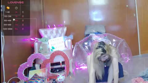 Skinnygirl online show from February 22, 11:38 pm