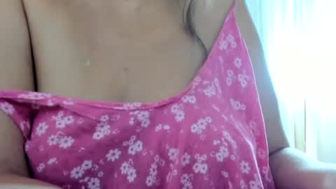 LAILA online show from March 25, 6:33 pm