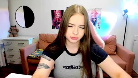 Kira online show from September 17, 9:35 pm