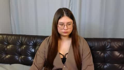 Lilium like a flower online show from November 10, 4:46 pm