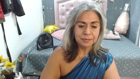 lalisha online show from April 12, 12:35 am