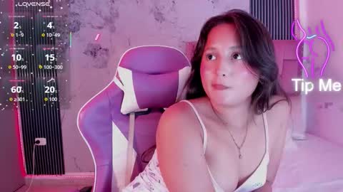 Laura online show from September 27, 1:40 pm