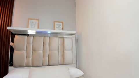 Lana     igauroraaaaaaaaa 1 online show from January 28, 4:08 am