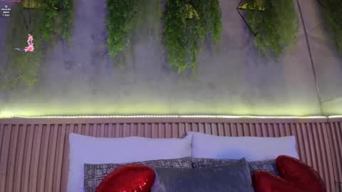 lana_lann online show from February 27, 1:38 pm