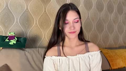  LANA  Schedule in BIO online show from December 19, 9:16 pm