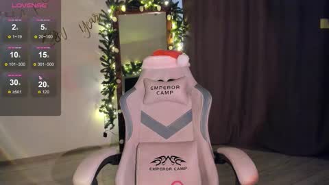 Lana online show from December 17, 12:53 pm