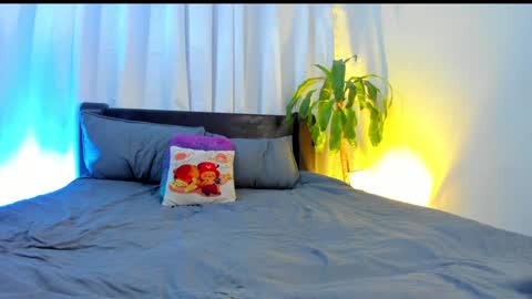 emma online show from February 2, 12:13 pm