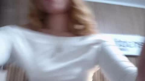 Lana online show from April 7, 5:53 am