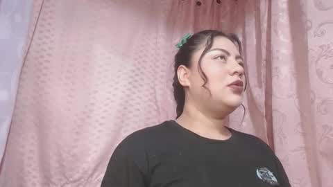 lapeligrosa_ online show from February 18, 11:55 am