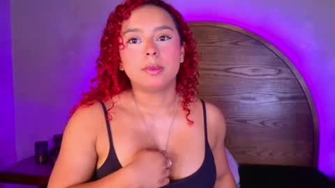 lara_curly online show from July 20, 10:39 am