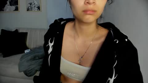 Lara Madisson online show from November 3, 5:22 am