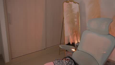 Lara  online show from November 25, 1:13 pm