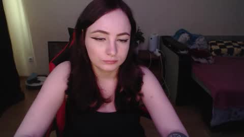 Laralianna online show from March 19, 9:57 am