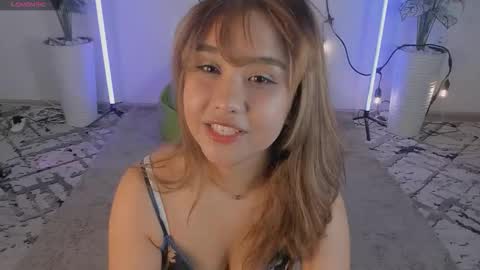 Lara online show from January 31, 9:24 pm