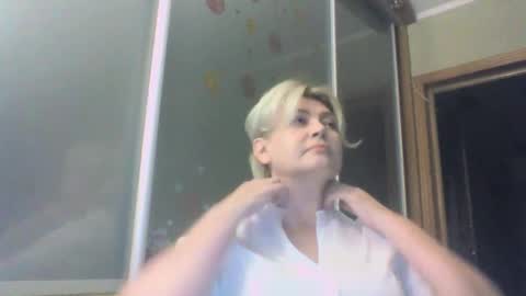 laramrs online show from September 30, 5:18 pm