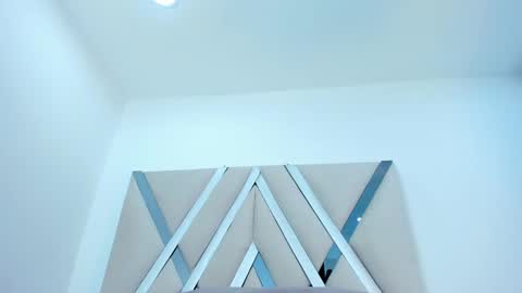 Lara Murphy online show from September 13, 9:12 pm