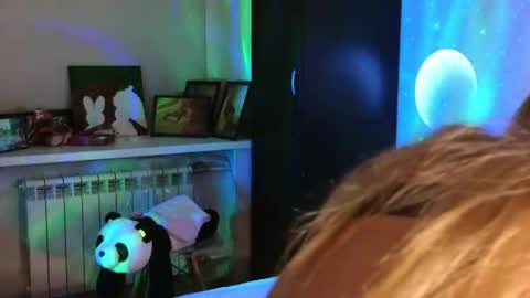 LarineGMT7  UTC6  online show from April 1, 1:41 pm