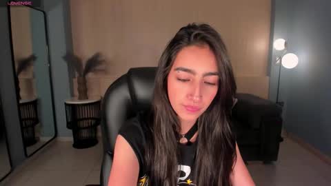 Larisa Smirnov online show from September 16, 4:20 am