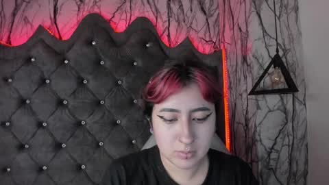  Lari online show from February 13, 2:45 am