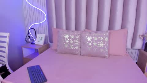 Valentina online show from October 22, 3:22 am