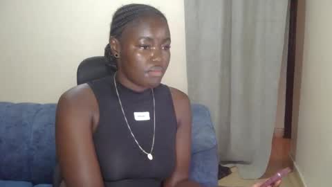 larvy12 online show from January 19, 12:23 pm