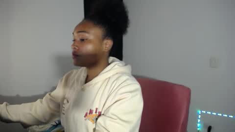 karen online show from September 23, 2:43 am