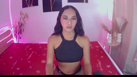 latina_kia online show from November 16, 7:03 pm