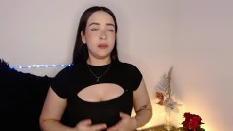 lau_24 online show from August 3, 5:44 am