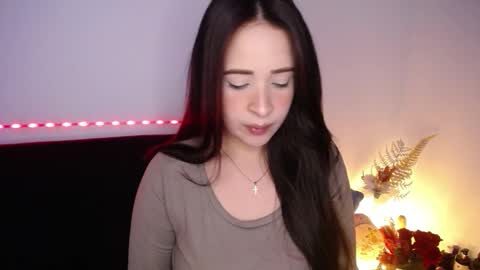 lau_24 online show from February 17, 2:22 am