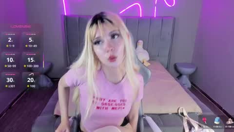 laukyubey1 online show from October 11, 8:55 pm