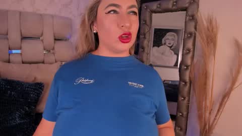 Laura Bassi online show from February 5, 3:53 am