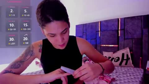 Laura Rose online show from March 11, 5:02 pm