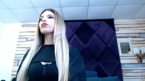 laura online show from June 19, 6:06 am
