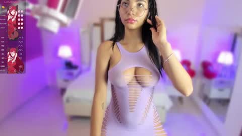 Laura MartinGMT-5 2200-0600 online show from March 8, 12:53 am