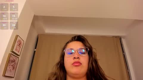 laureen_se online show from October 24, 2:40 am